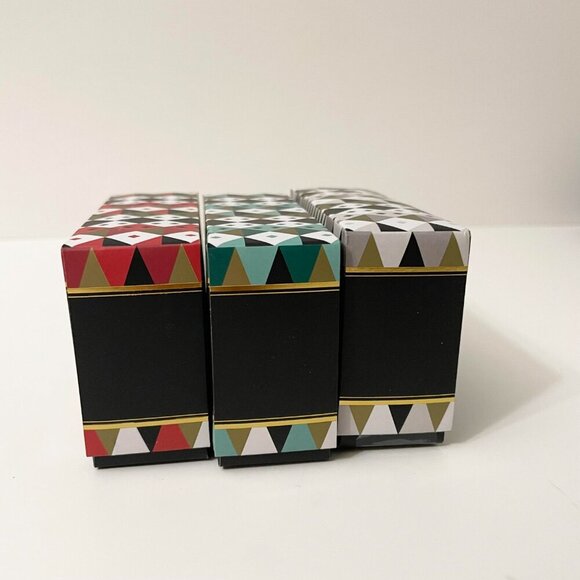 FAO Schwarz Charades Card Games Party 3 Pack Who am I Festive Trivia - Picture 3 of 9